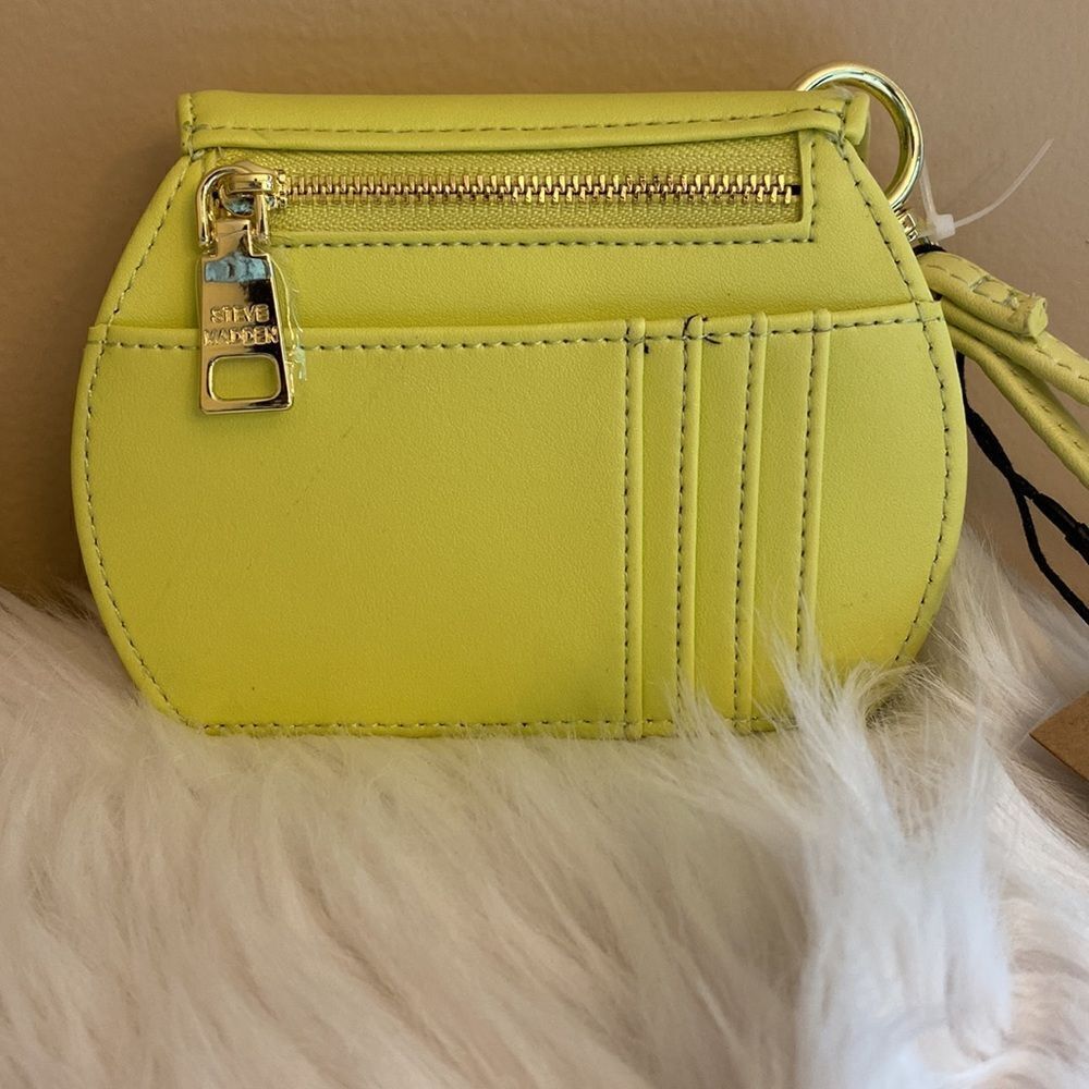 NWT Steve Madden (BJEMMA) Lemon Card Case Wallet/Wristlet - Picture 5 of 12